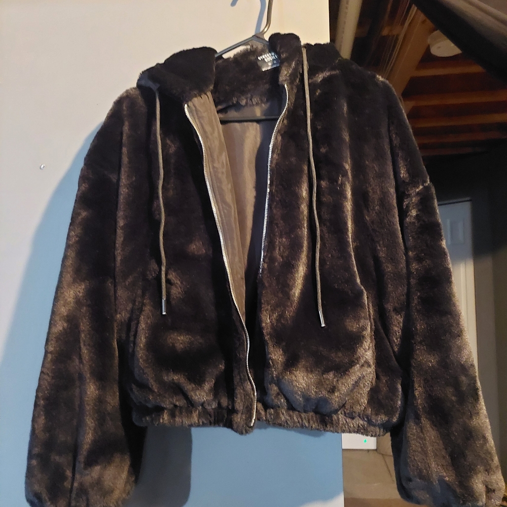 3 For 45 Streetwear Society Plush Black Cropped Faux Fur Jacket